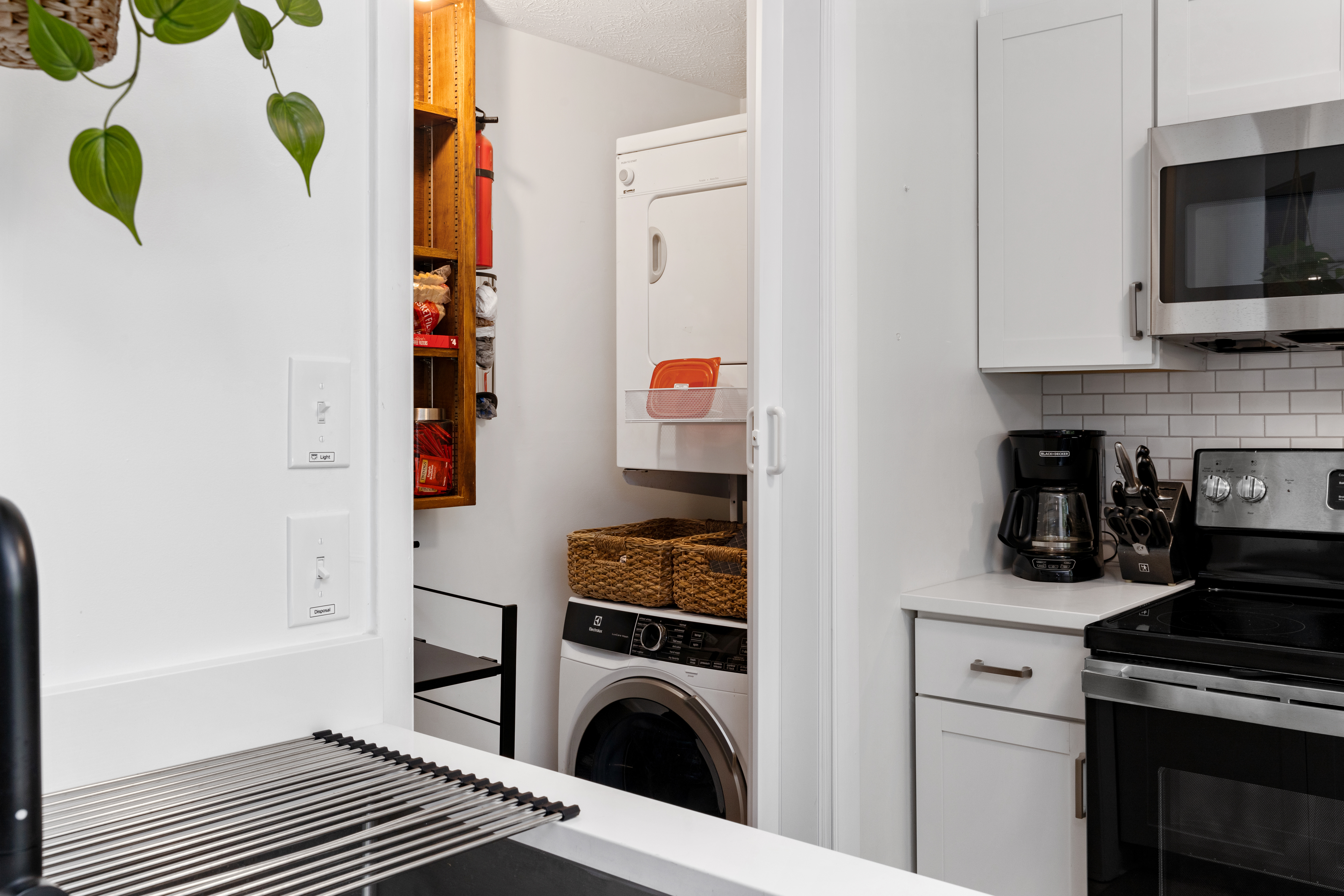 In-unit washer and dryer at The Retreat at Three Ridges, Wintergreen VA